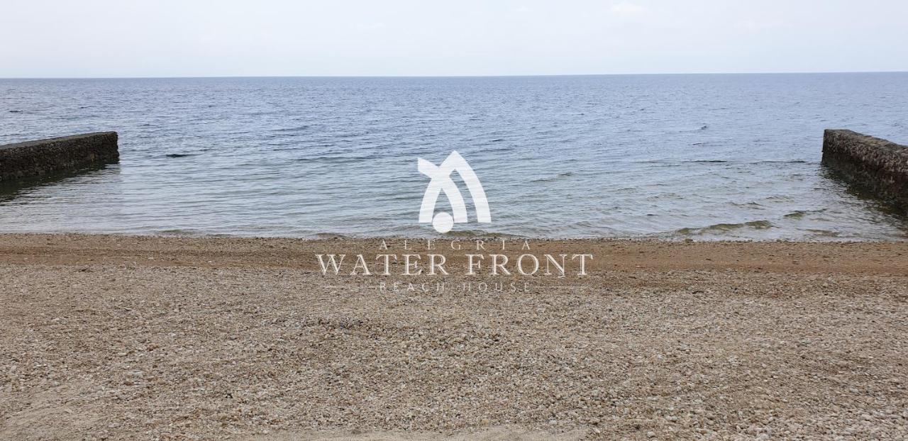 Alegria Water Front Beach House Exteriör bild